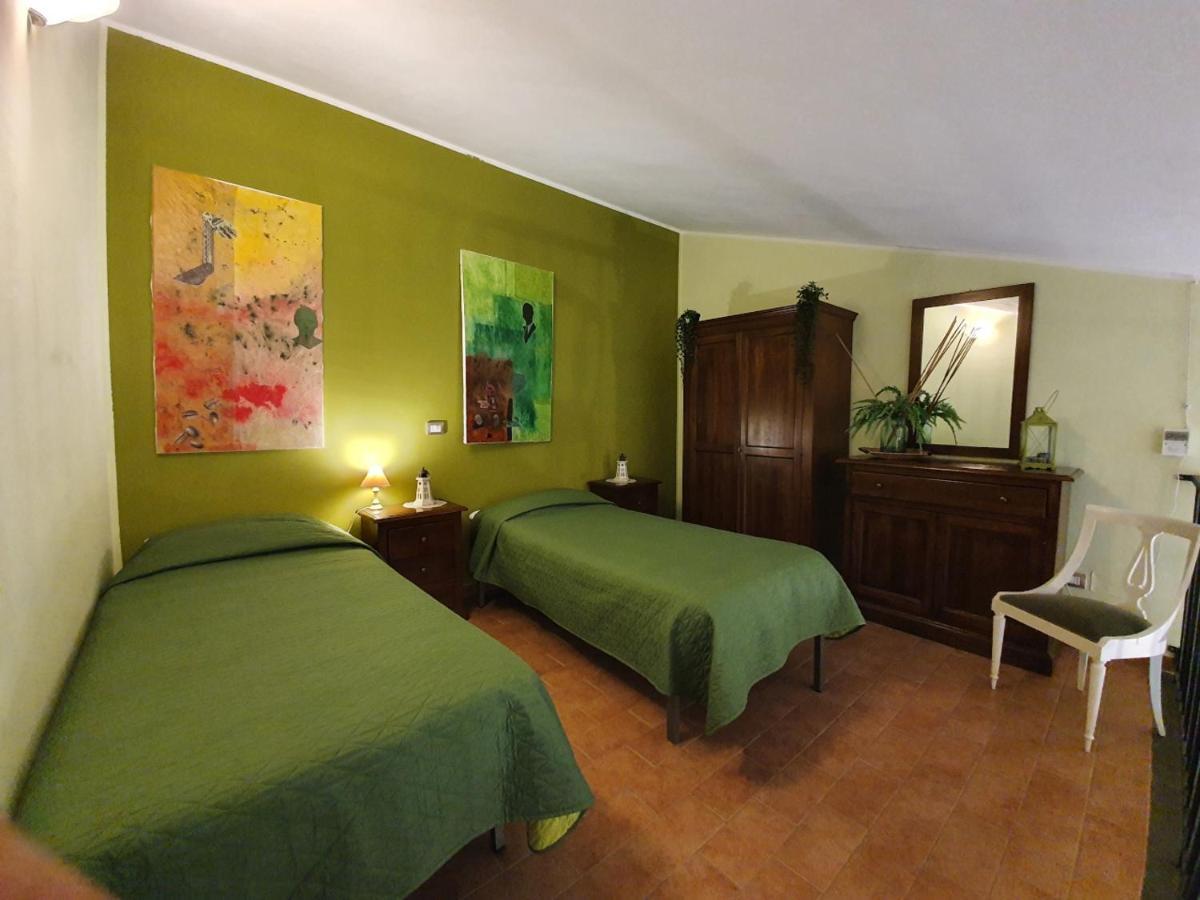 Bio Agriturismo Valle Dei Calanchi Castiglione In Teverina Exterior foto